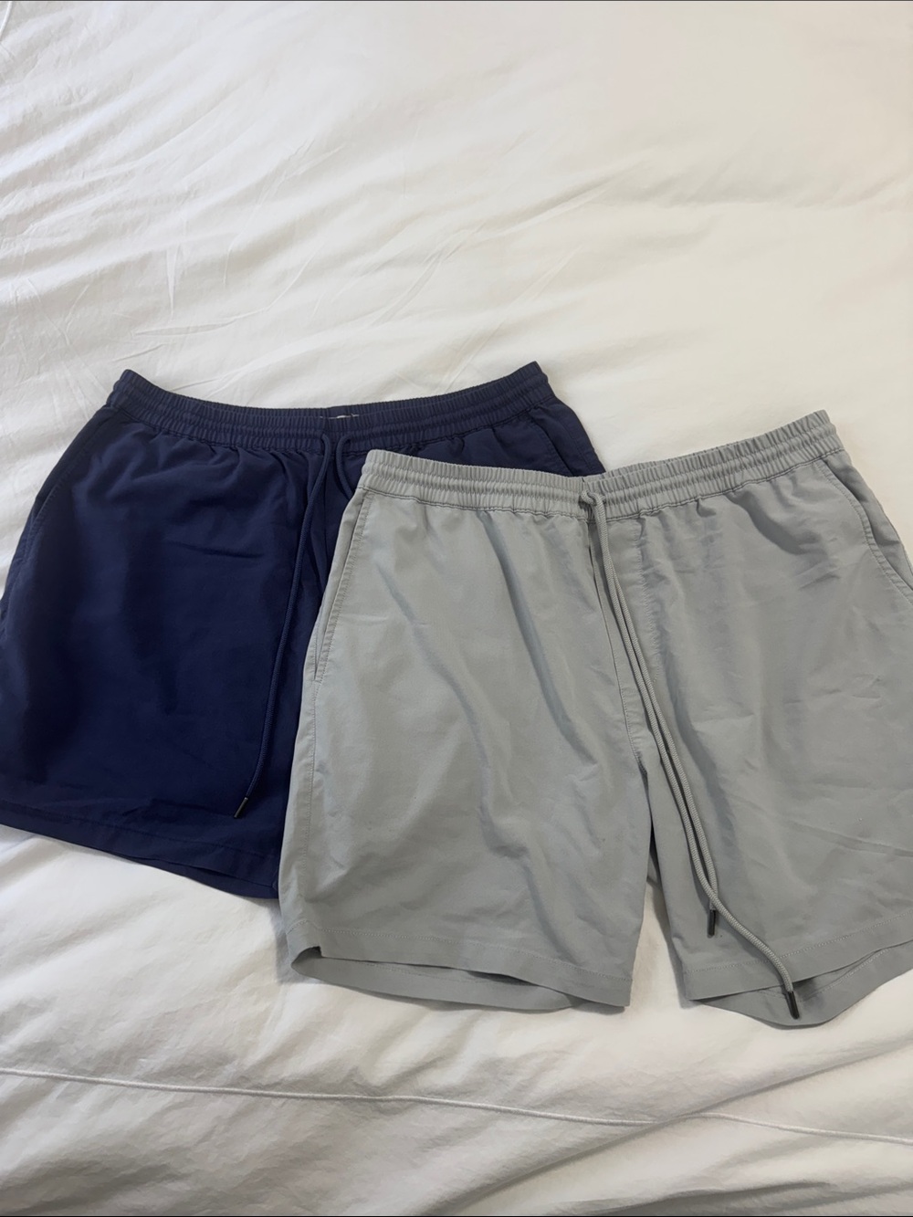 Men's Athletic Pull-On Shorts in Navy and Light Gray
